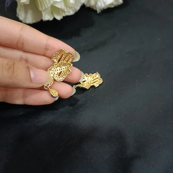 Pendant set - Picture 3 of 6